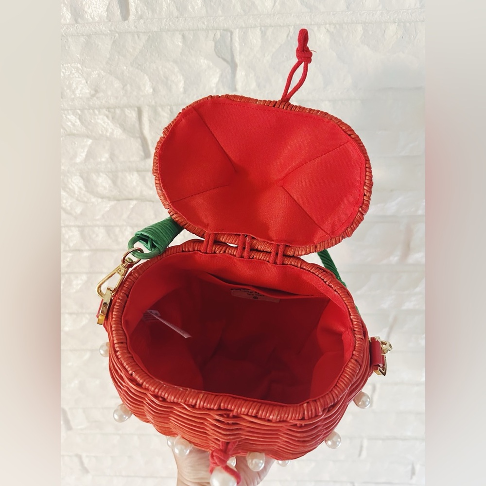 Kate Spade x Target Strawberry Wicker Purse NWOT - Picture 6 of 7